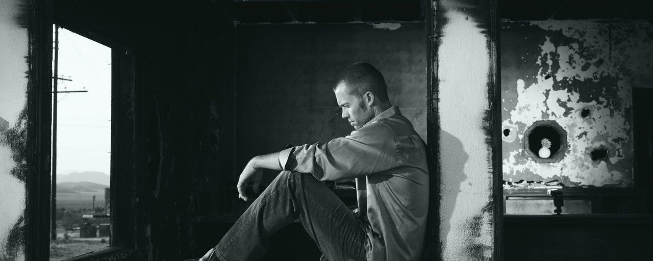 5 simple ways to stop overthinking (that actually work)